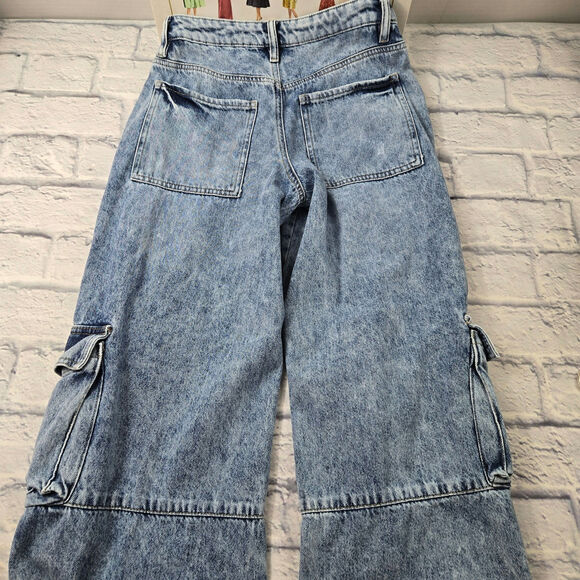 Forever 21 Women's Cargo Jeans Baggy Relaxed Fit Straight Leg size Small - Picture 3 of 15